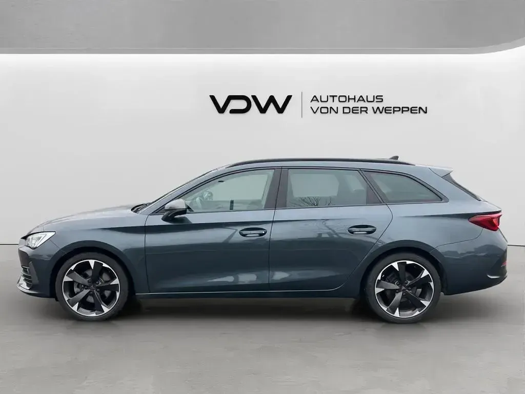 Gebraucht Cupra Leon 150 PS (110 kW) 2024 Grau Kombi