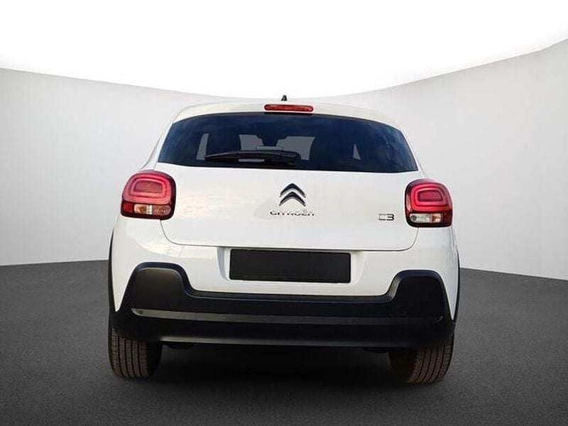 Second-hand Citroën C3 Shine 110 CP (80 kW) 2023 Alb Hatchback