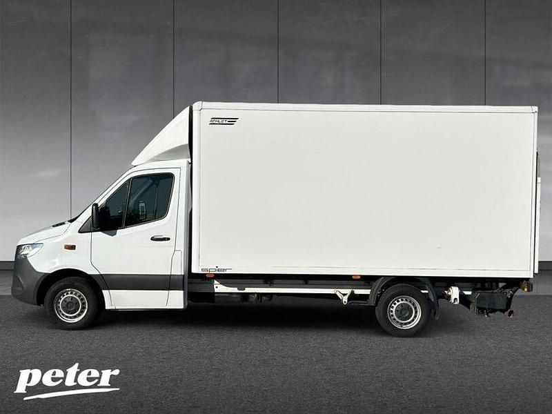 Gebraucht Mercedes Sprinter 163 PS (119 kW) 2021 Arktikweiß Van