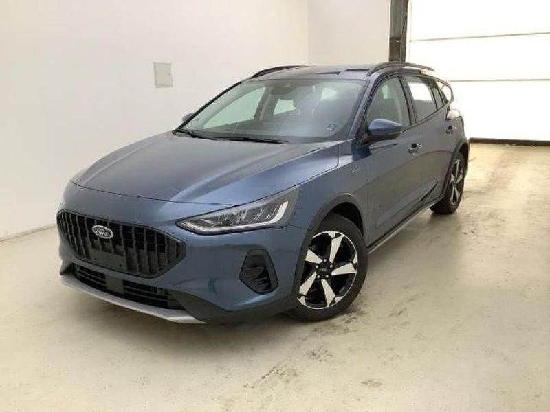 Chromablau metallic Gebraucht 2024 Ford Focus Active Kombi | 23.890 € (Superpreis) - Bild 1/4