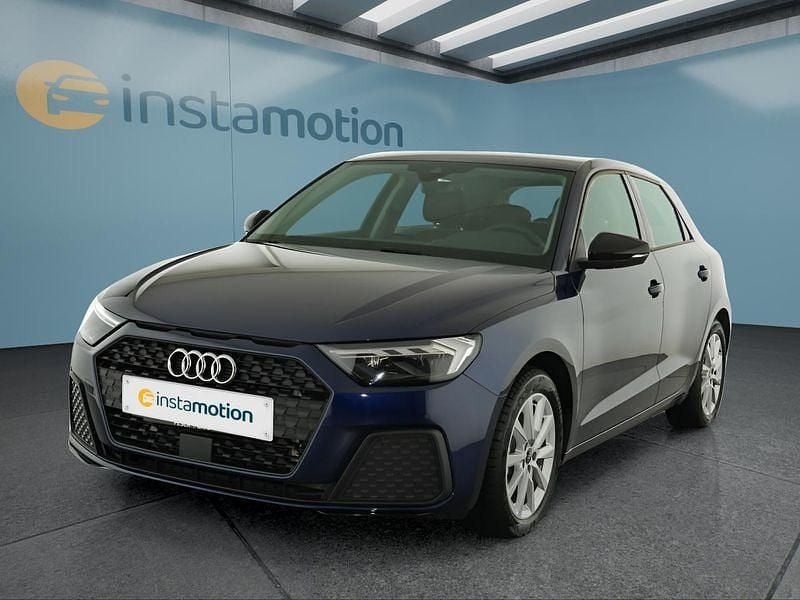 Blau Gebraucht 2025 Audi A1 Sportback Kleinwagen | 23.999 € (Superpreis) - Bild 1/4