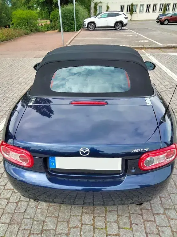 Gebraucht Mazda MX5 126 PS (92 kW) 2012 Blau Cabrio
