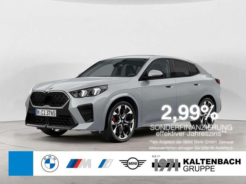 Grau Gebraucht 2024 BMW X2 Efficient Dynamics SUV | 47.890 € (Teuer) - Bild 1/3