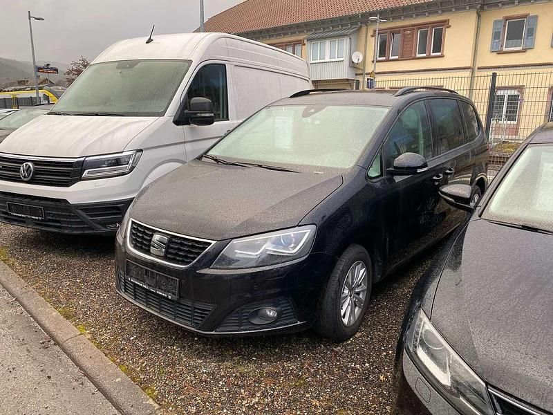 "deep" schwarz perleffekt Gebraucht 2020 Seat Alhambra Style Van / Kleinbus | 26.300 € (Fairer Preis) - Bild 1/4