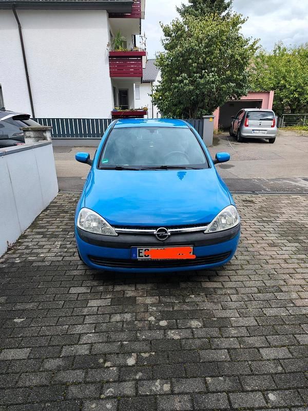 Blau Gebraucht 2002 Opel Corsa Kleinwagen | 1.900 € (Teuer) - Bild 1/4