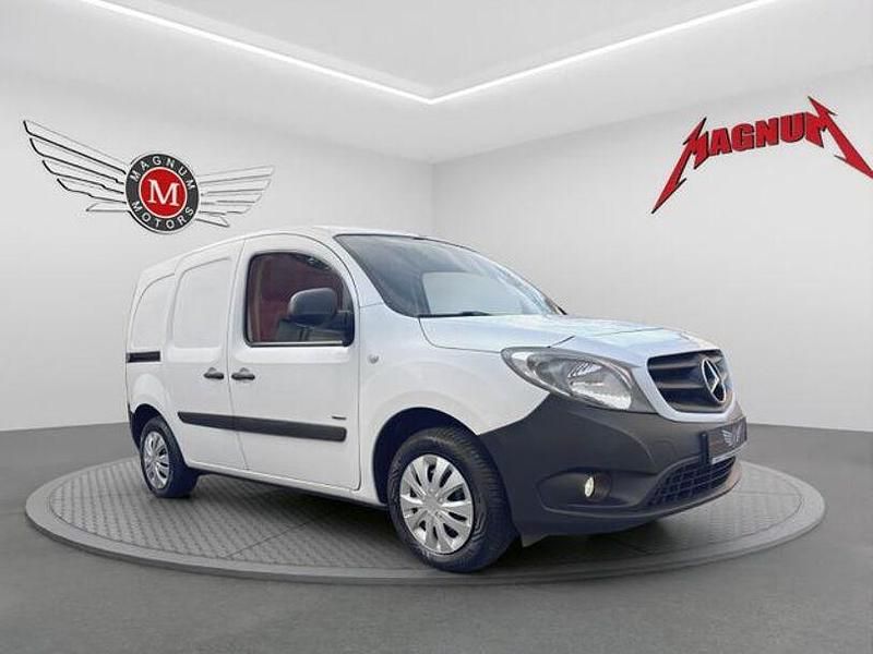 Gebraucht Mercedes Citan 109 90 PS (66 kW) 2013 Weiß Van / Kleinbus