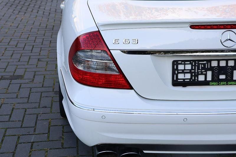Gebraucht Mercedes E63 AMG AMG 514 PS (378 kW) 2006 Weiß Limousine