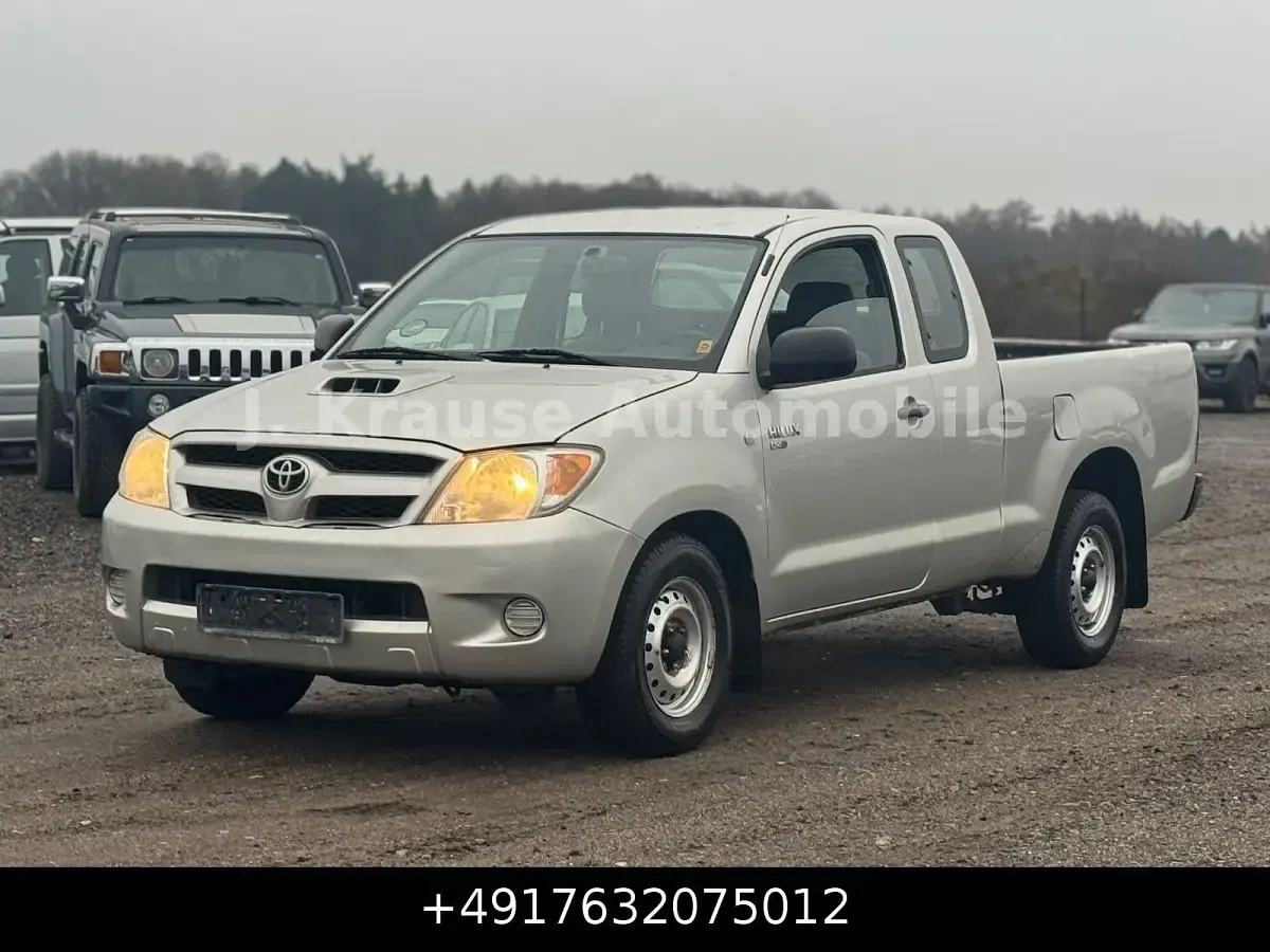 Gebraucht Toyota HiLux 120 PS (88 kW) 2008 Silber Pickup