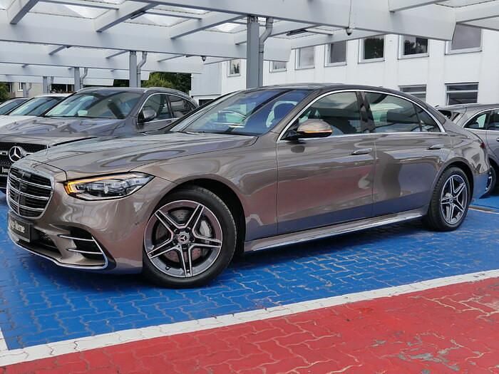 Metalliclack samtbraun Gebraucht 2024 Mercedes S500 AMG Limousine | 129.990 € - Bild 1/4