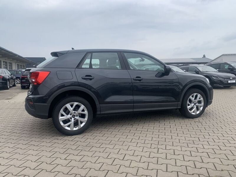 Gebraucht Audi Q2 150 PS (110 kW) 2022 Schwarz SUV