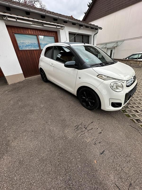 Weiß Gebraucht 2015 Citroën C1 Kleinwagen | 5.500 € - Bild 1/4