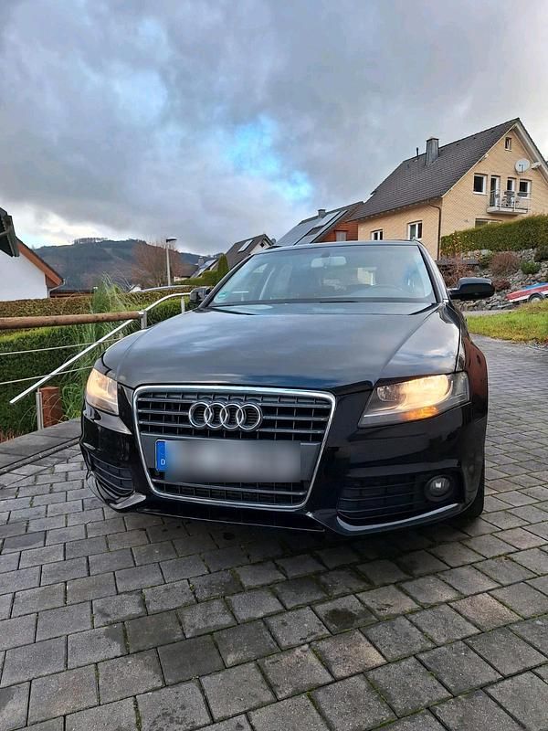 Gebraucht Audi A4 143 PS (105 kW) 2010 Schwarz Kombi