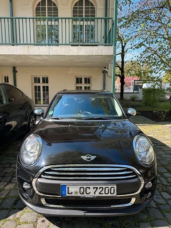 Second-hand Mini ONE 102 CP (75 kW) 2018 Negru Hatchback