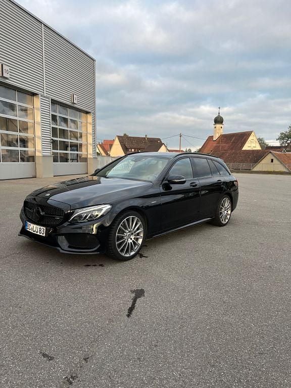 Schwarz Gebraucht 2015 Mercedes C450 AMG AMG Limousine | 24.999 € (Guter Preis) - Bild 1/4
