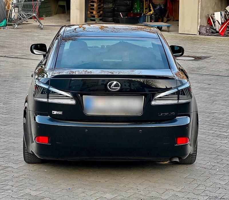 Gebraucht Lexus IS220d 177 PS (130 kW) 2012 Schwarz Limousine