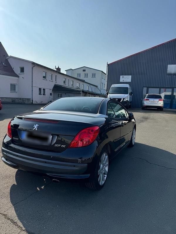 Gebraucht Peugeot 207 CC 120 PS (88 kW) 2009 Schwarz Cabrio
