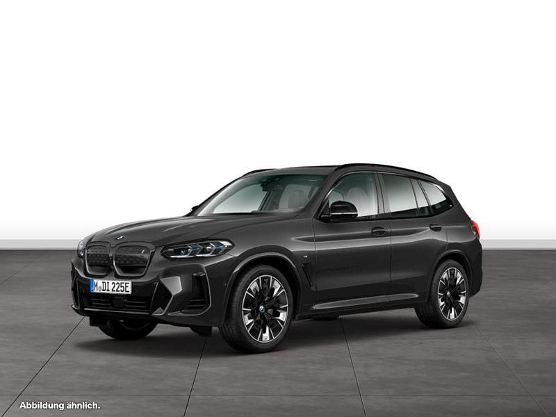 Grau Gebraucht 2024 BMW iX3 M Sport SUV | 57.341 € (Etwas zu teuer) - Bild 1/2