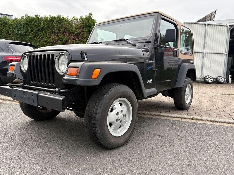 Schwarz Gebraucht 1998 Jeep Wrangler SUV | 8.999 € (Superpreis) - Bild 1/4