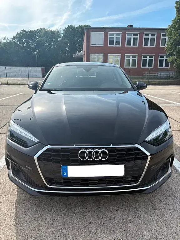 Gebraucht Audi A5 Sportback Advanced 204 PS (150 kW) 2021 Schwarz Kleinwagen