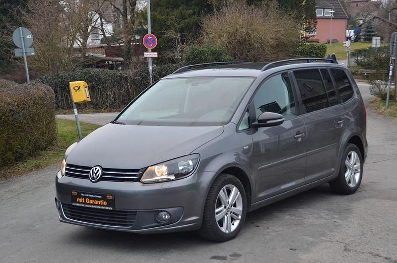 Pepper grey (metallic) Gebraucht 2012 VW Touran Van / Kleinbus | 3.500 € (Guter Preis) - Bild 1/4