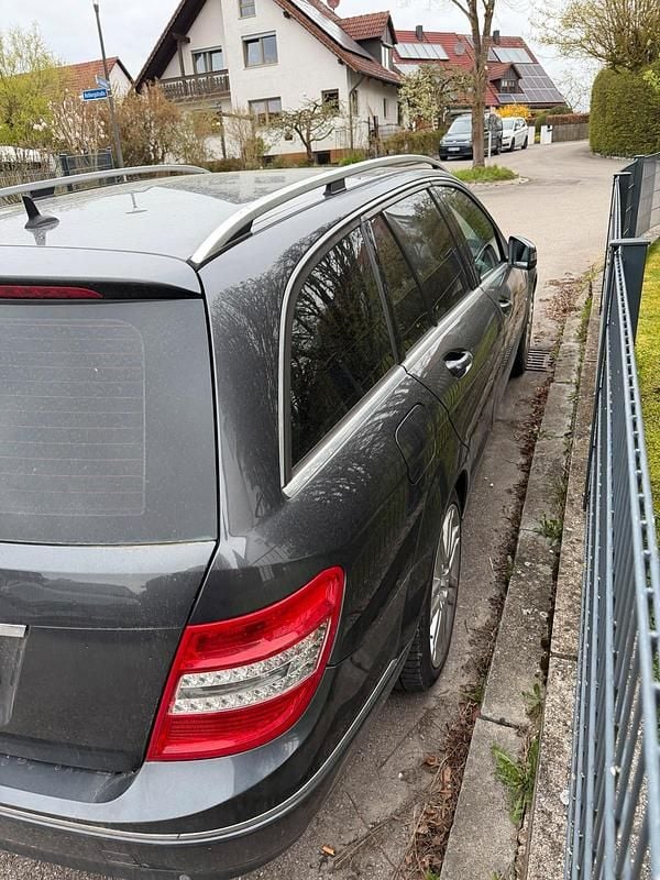 Gebraucht Mercedes C350 231 PS (169 kW) 2009 Grau Kombi