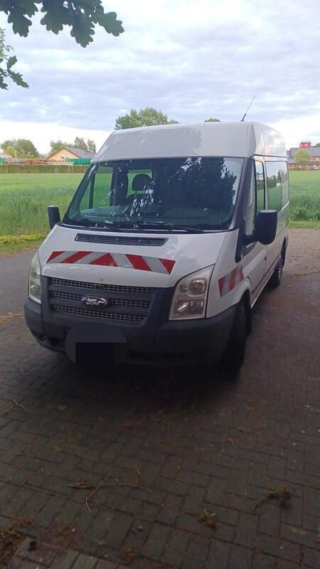 Weiß Gebraucht 2013 Ford Transit Abholung | 6.000 € (Fairer Preis) - Bild 1/4