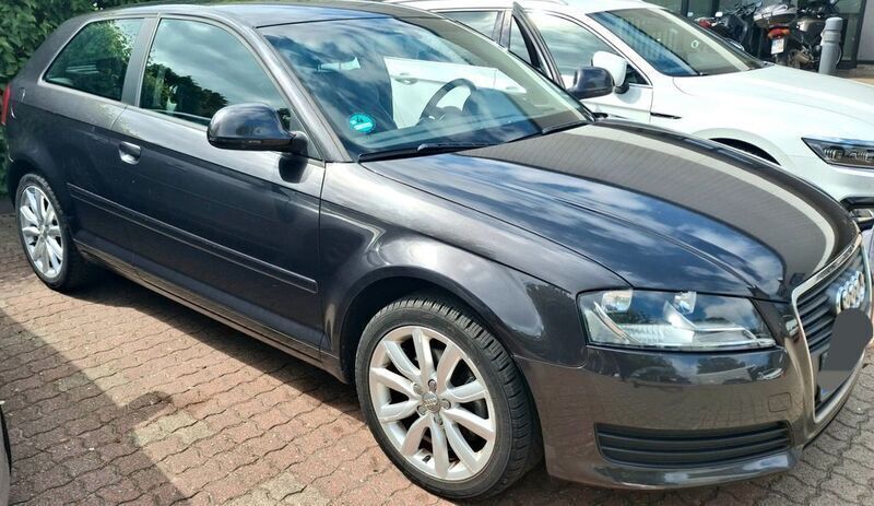 Braun Gebraucht 2008 Audi A3 Ambiente Limousine | 5.500 € (Fairer Preis) - Bild 1/4