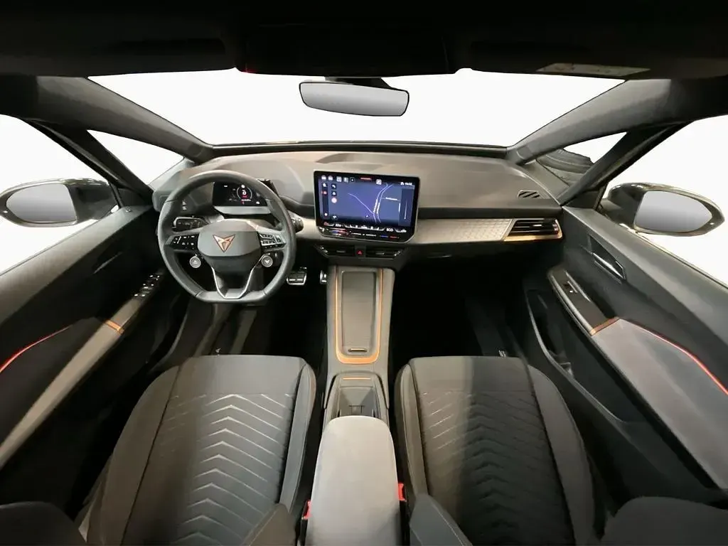 Gebraucht Cupra Born e-Boost 169 kW (231 PS) 2025 Grau Kleinwagen