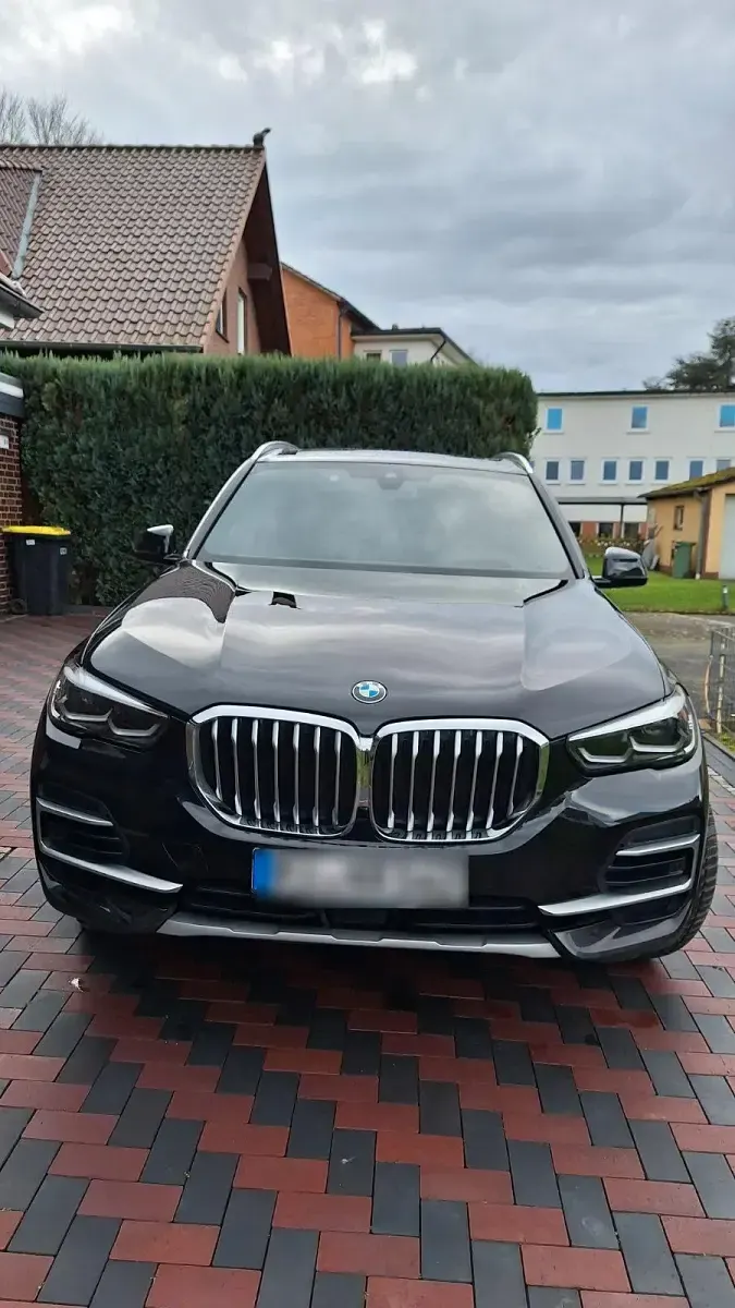 Używany BMW X5 286 KM (210 kW) 2022 Czarny SUV