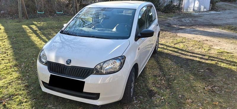 Gebraucht Skoda Citigo Active 60 PS (44 kW) 2015 Weiß Kleinwagen