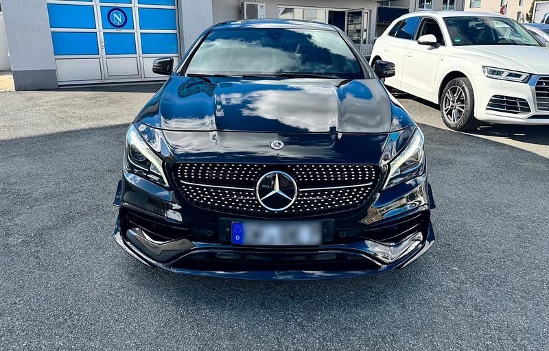 Gebraucht Mercedes CLA45 AMG AMG 381 PS (280 kW) 2018 Schwarz Limousine