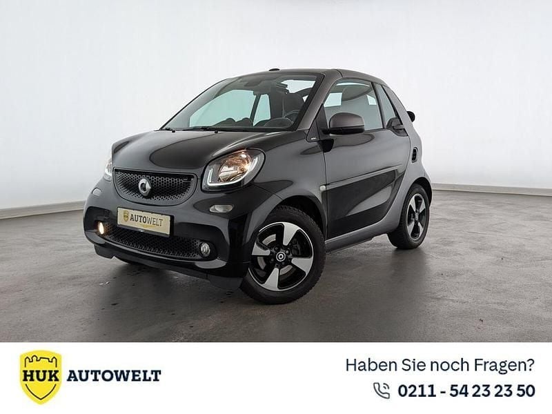 Grau Gebraucht 2018 Smart ForTwo Cabrio Cabrio | 13.760 € (Fairer Preis) - Bild 1/3