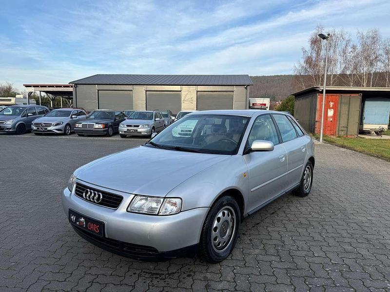 Reflex silber Gebraucht 2000 Audi A3 Limousine | 750 € (Guter Preis) - Bild 1/4