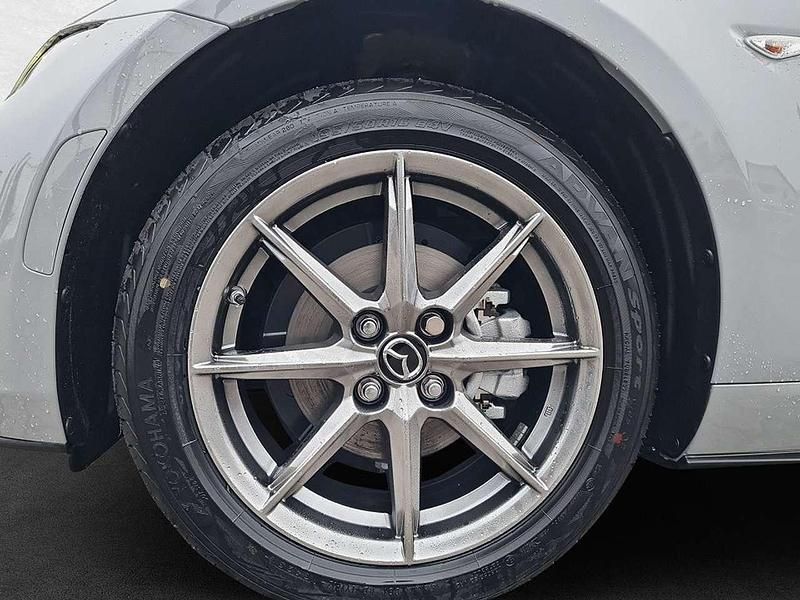 Neu Mazda MX5 Exclusive-Line 132 PS (97 kW) 2025 Aero gray m Cabrio