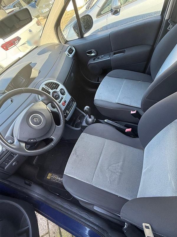 Gebraucht Renault Modus 78 PS (57 kW) 2009 Blau Van / Kleinbus