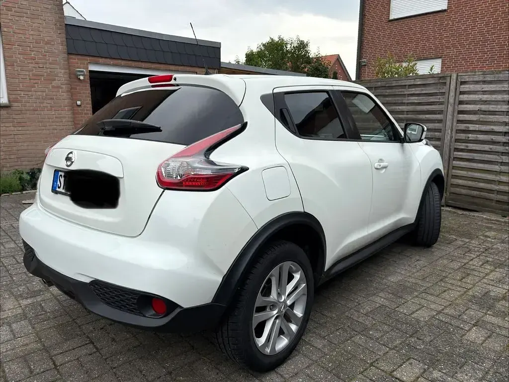 Gebraucht Nissan Juke N-Connecta 116 PS (85 kW) 2016 Weiß SUV