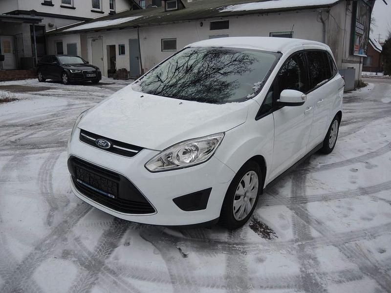 Weiß Gebraucht 2014 Ford Grand C-Max Van / Kleinbus | 5.850 € (Superpreis) - Bild 1/4