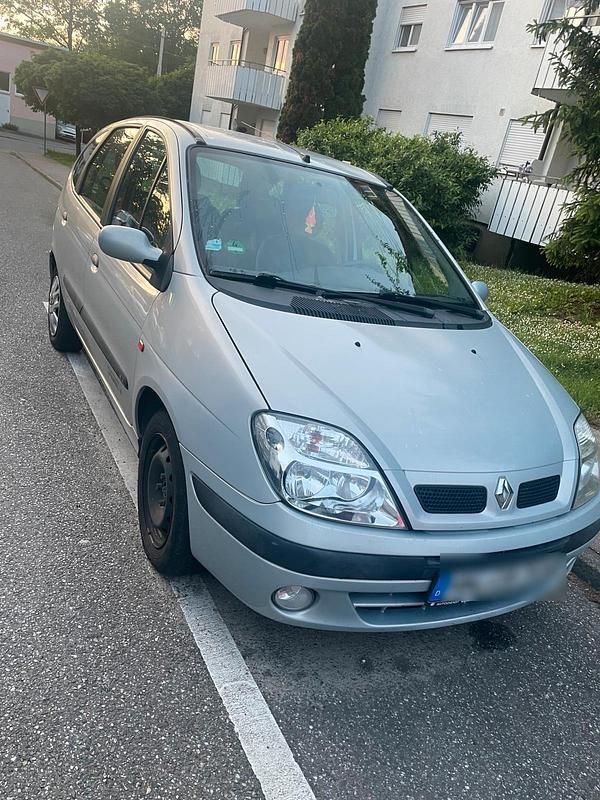 Silber Gebraucht 2003 Renault Scénic Van / Kleinbus | 650 € (Superpreis) - Bild 1/4