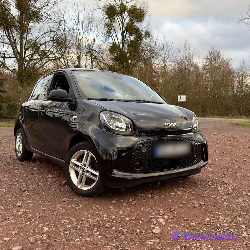 Gebraucht Smart ForFour Electric Drive 60 kW (82 PS) 2020 Schwarz Kleinwagen