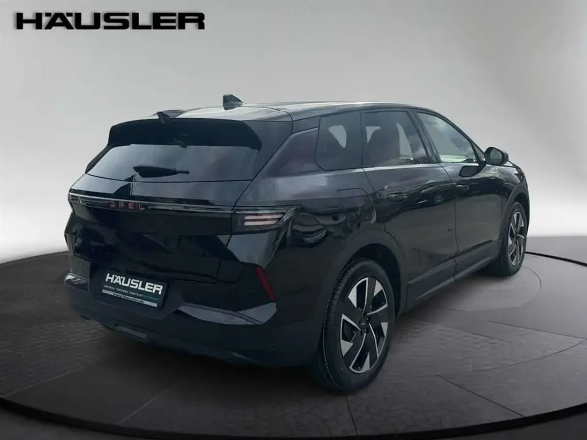 Neu Opel Grandland X Ultimate 145 PS (106 kW) 2026 Schwarz SUV