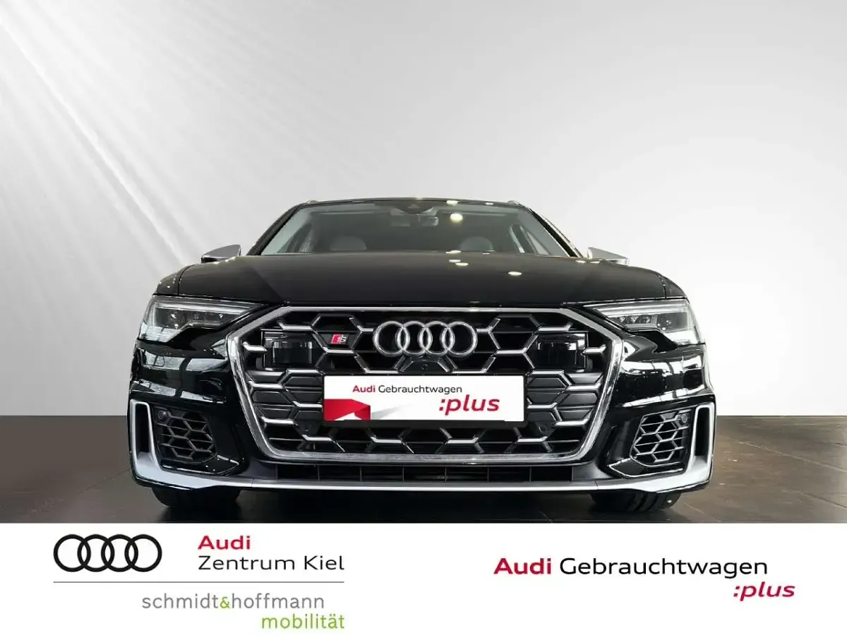 Gebraucht Audi S6 Sport 344 PS (253 kW) 2025 Brillantschwarz Kombi