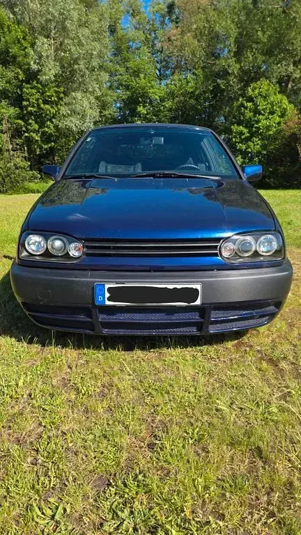 Gebraucht VW Golf Cabriolet Conceptline 90 PS (66 kW) 1998 Violett Cabrio