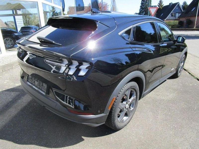 Gebraucht Ford Mustang Mach-E Basis 216 kW (294 PS) 2022 Schwarz SUV
