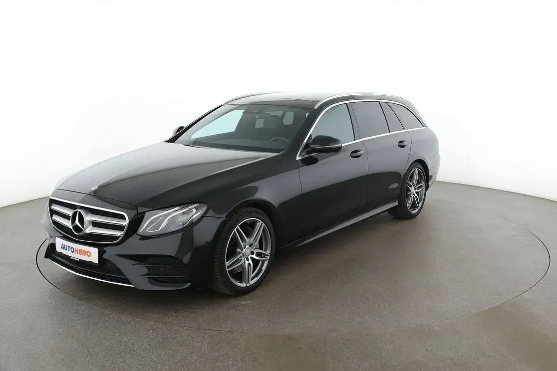 Gebraucht Mercedes E220 AMG line 194 PS (142 kW) 2016 Kombi
