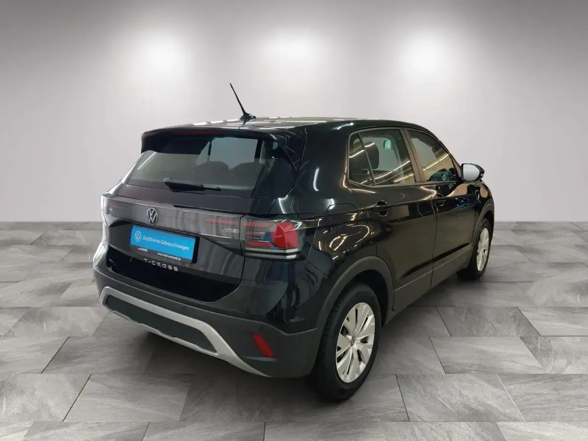 Gebraucht VW T-Cross 95 PS (69 kW) 2025 Schwarz SUV