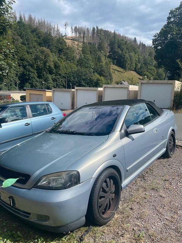 Silber Gebraucht 2001 Opel Astra Cabriolet Edition Cabrio | 950 € (Guter Preis) - Bild 1/4