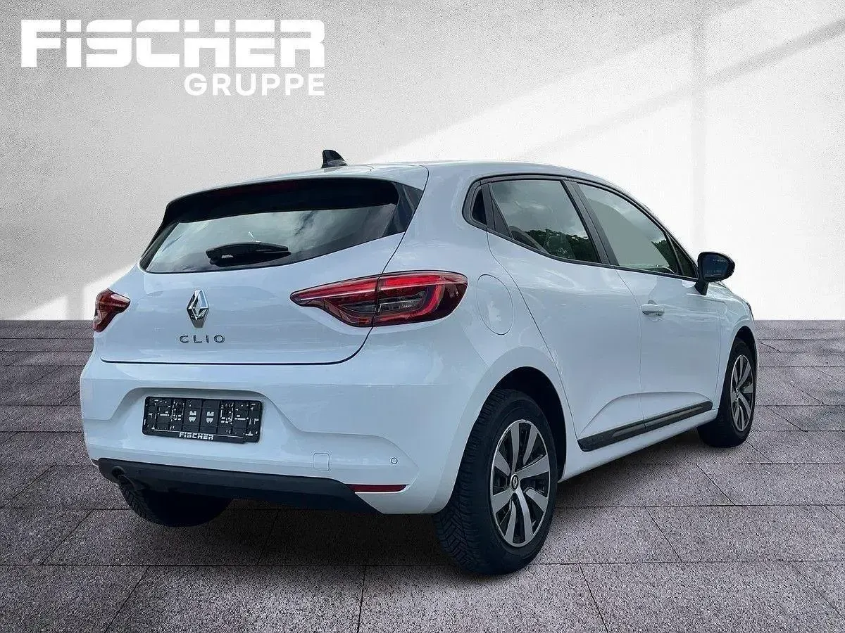 Gebraucht Renault Clio V Equilibre 67 PS (49 kW) 2023 Weiß Kleinwagen