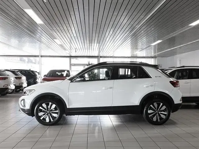 Gebraucht VW T-Roc Goal 116 PS (85 kW) 2025 Purewhite SUV