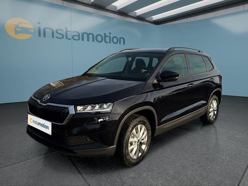 Schwarz Neu 2025 Skoda Karoq SUV | 33.499 € (Guter Preis) - Bild 1/4