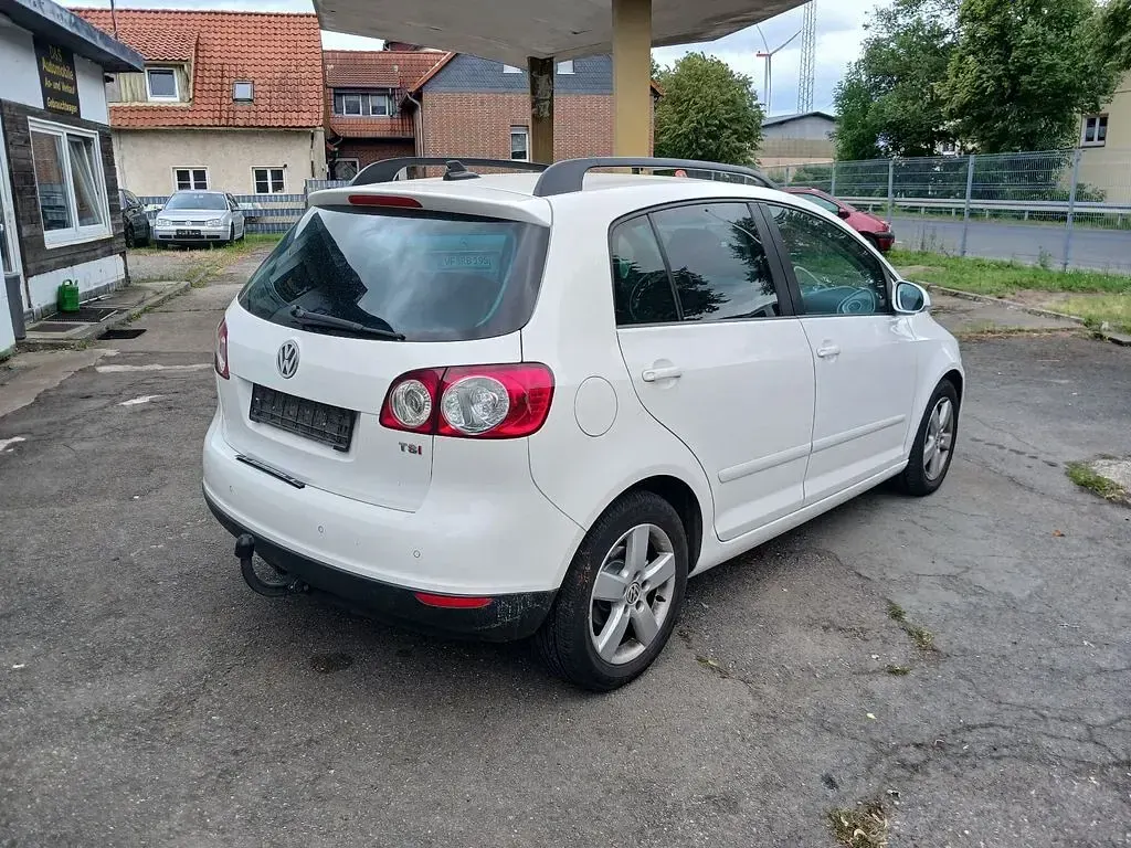 Gebraucht VW Golf Plus Highline 122 PS (89 kW) 2008 Weiß Van / Kleinbus